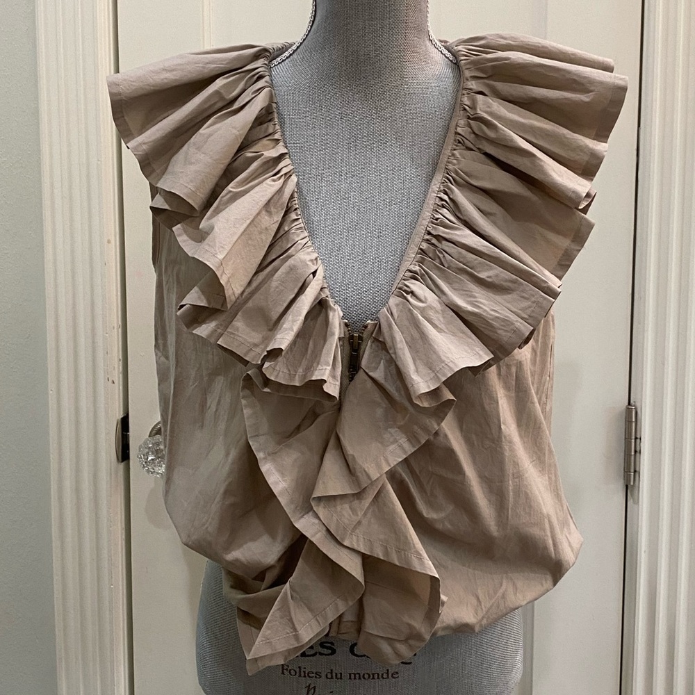 MODA KHAKI RUFFLED SLEEVELESS V NECK TOP